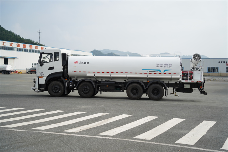 东风天龙KL洒水车 24方（燃油车） EQ5310GPSSDF6