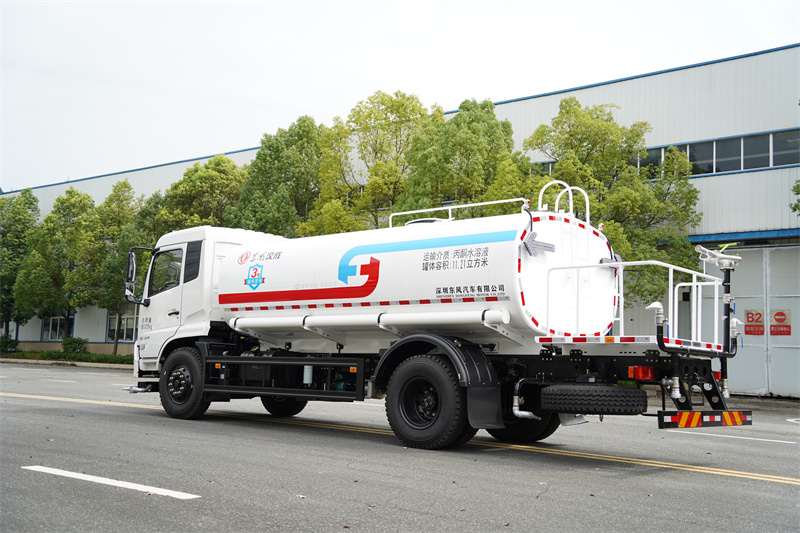 东风天锦VR洒水车 15方（燃油车） EQ5183GPSSDF6